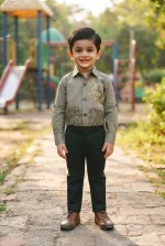 Kids' Ethnic Motif Hand-Painted Shirt & Formal Trousers Set - Image 2